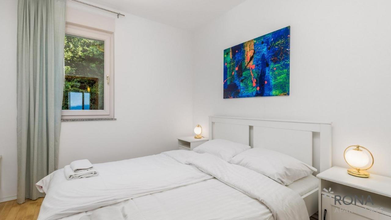 Rona Spacious Apartment With A Panoramic View อิตชิชี ภายนอก รูปภาพ