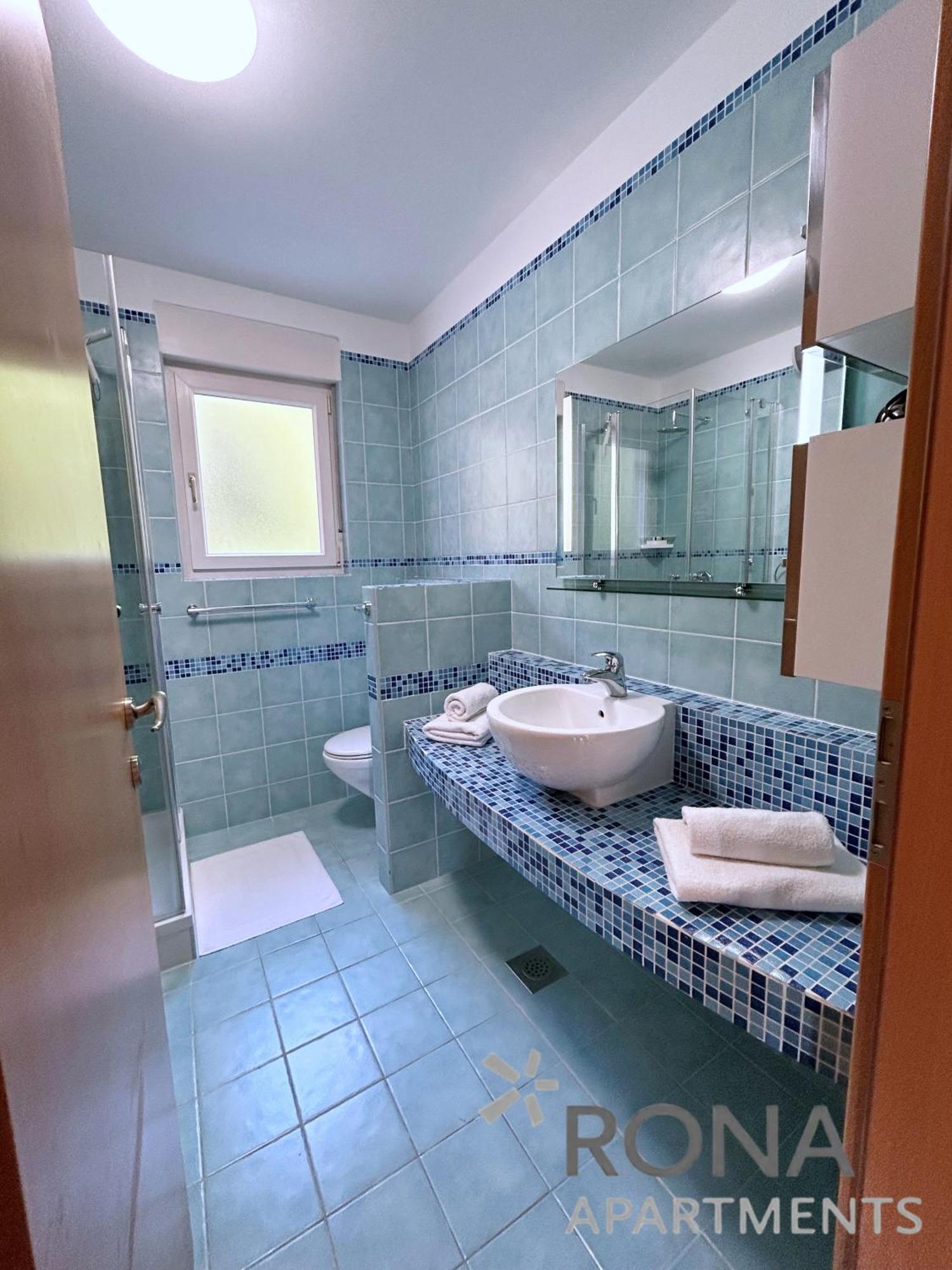 Rona Spacious Apartment With A Panoramic View อิตชิชี ภายนอก รูปภาพ