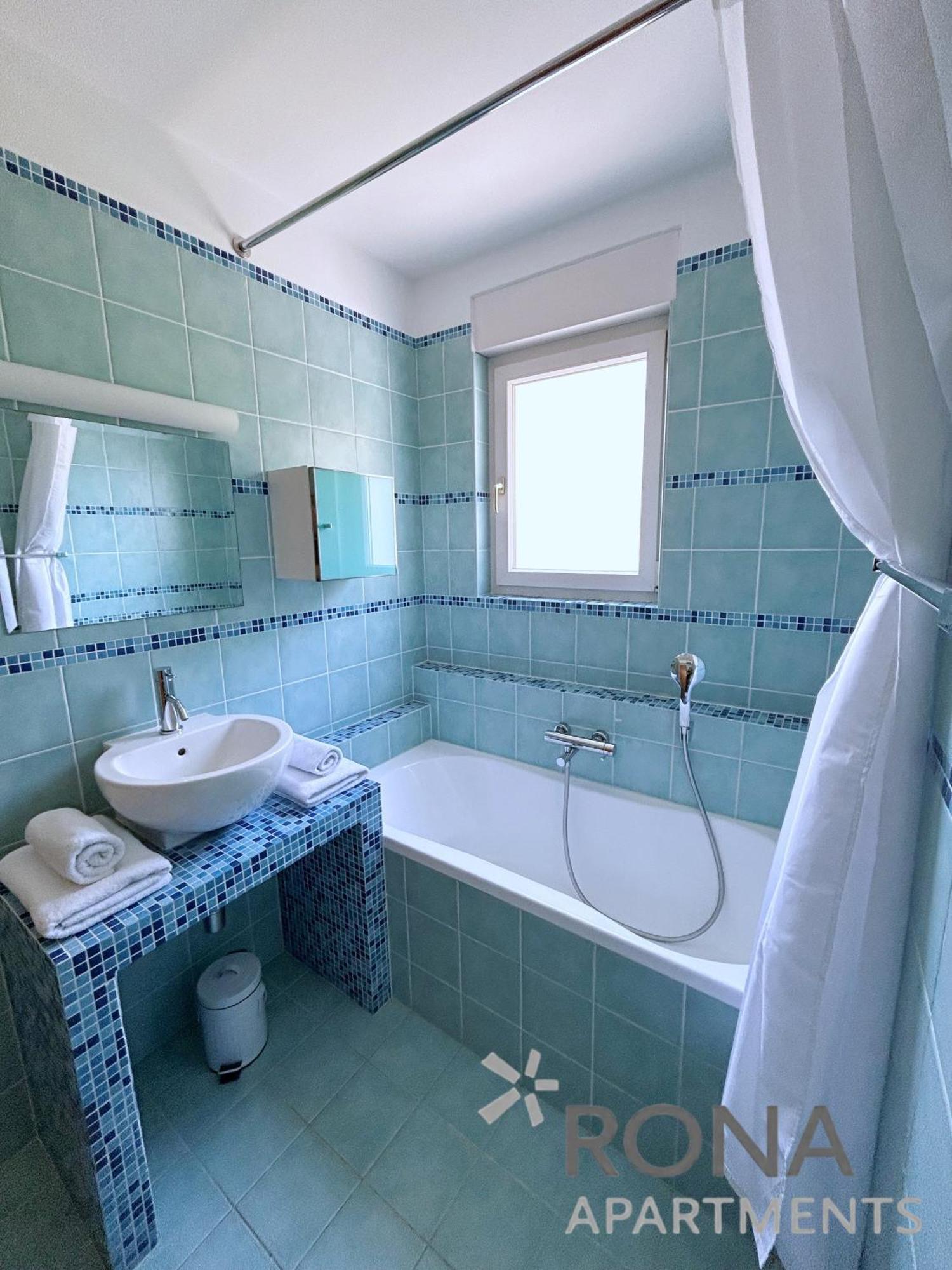 Rona Spacious Apartment With A Panoramic View อิตชิชี ภายนอก รูปภาพ